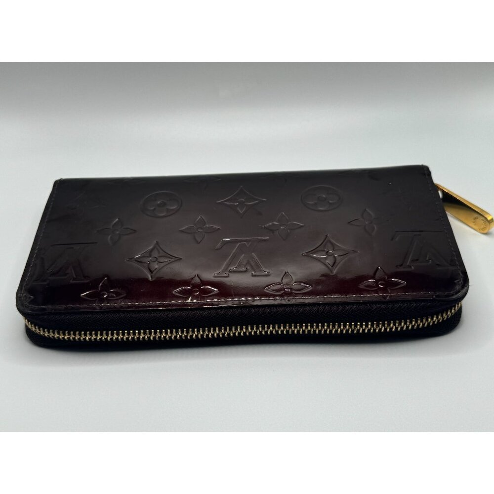 Louis Vuitton Zippy Wallet M93522 Monogram Vernis Amarante Varnish & Calf Leathe - Picture 3 of 12